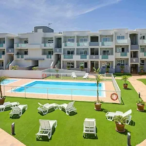 https://4greta-corralejo-apartment.in-canary-islands.com
